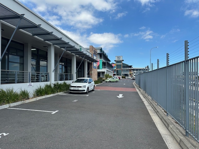 To Let commercial Property for Rent in Maitland Western Cape